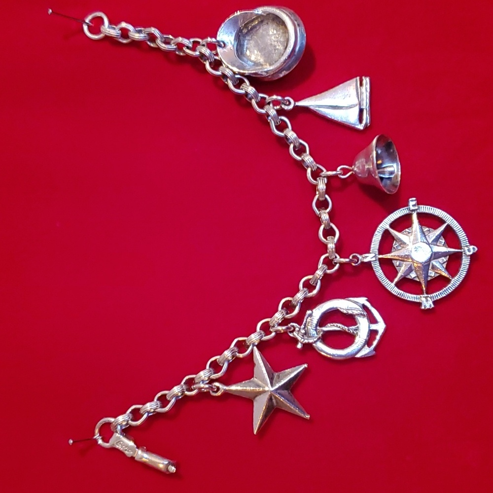 Vintage Nautical Anchor Charm Bracelet Coro - Picture 2 of 6